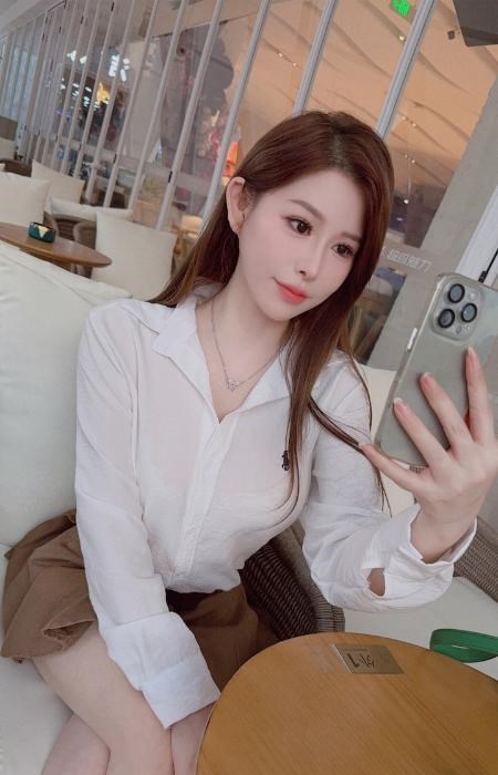 36F巨乳御姐 图片 4