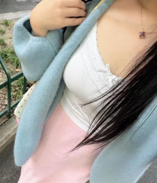 宝藏小姐姐 图片 2
