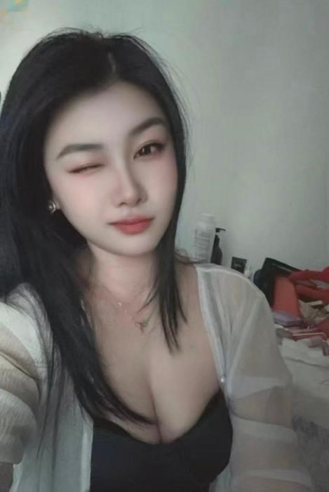 性感大奶娇娇 图片 3