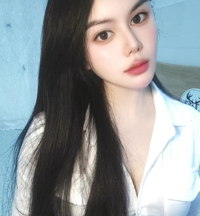 福田蜜桃翘臀小姐姐 图片 2