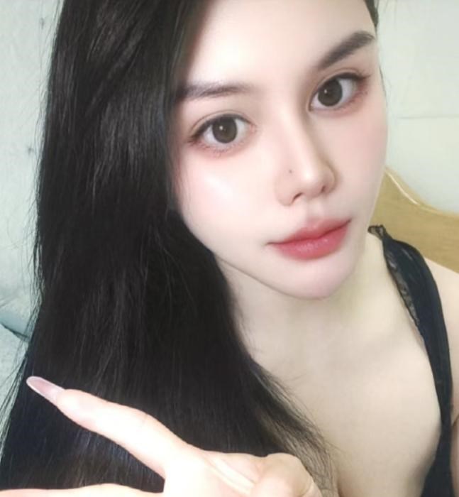 福田蜜桃翘臀小姐姐 图片 3