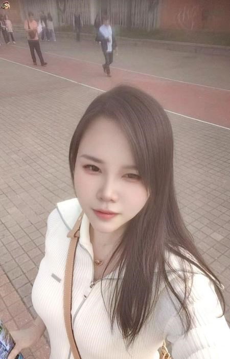风骚兼职少妇 图片 2