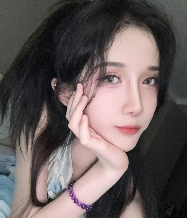 河东小姐姐 图片 2