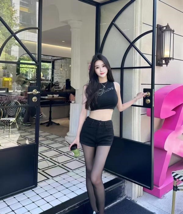 完美模特洛伊 图片 3