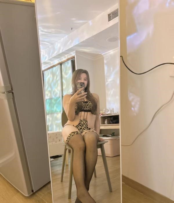 服务系骚露老师 图片 4