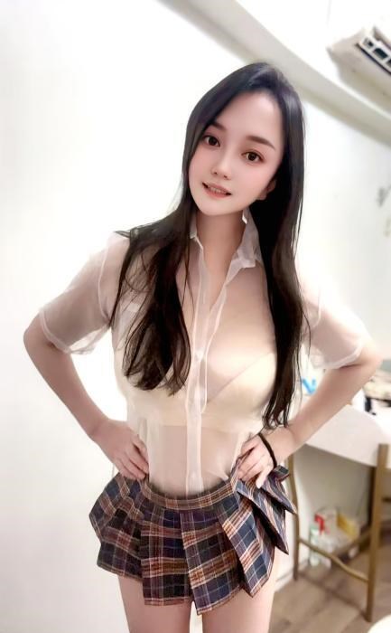 巨乳情欲骚妇盼盼 图片 3