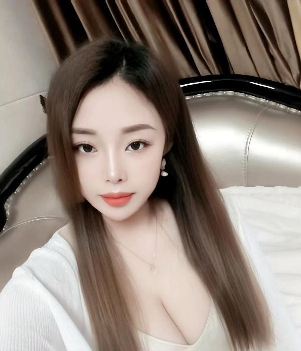 武进大胸小美女 图片 3