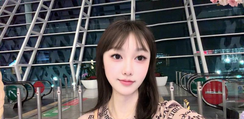 性感大胸女友茶茶 图片 2