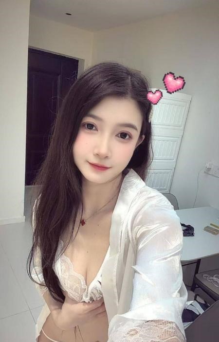 情趣制服诱惑小云朵 图片 3