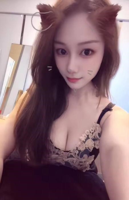 思明美乳骚货曦曦 图片 2