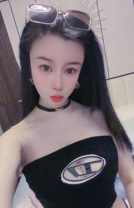 龙华媚眼骚猫 图片 2