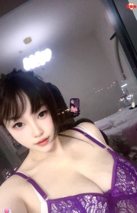罗湖大奶诱惑小梦 图片 2