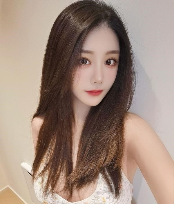 静安性感美乳绾绾老师 图片 2