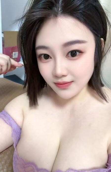 拱墅丰满巨臀娜美 图片 3