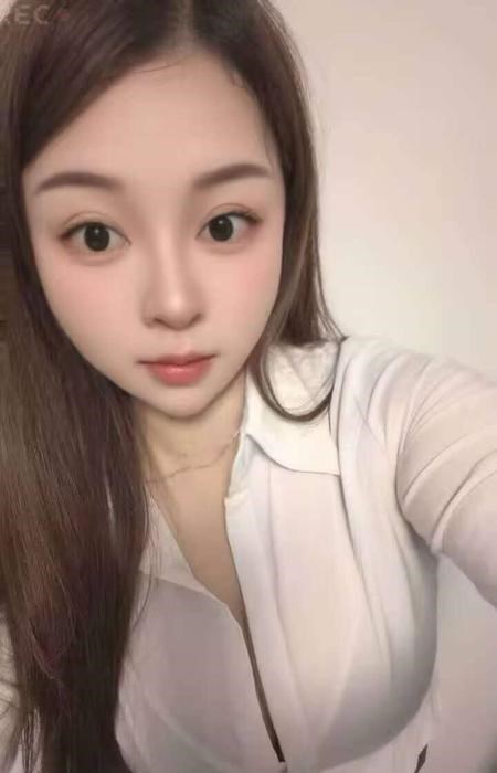 大奶毒龙丹妮 图片 4