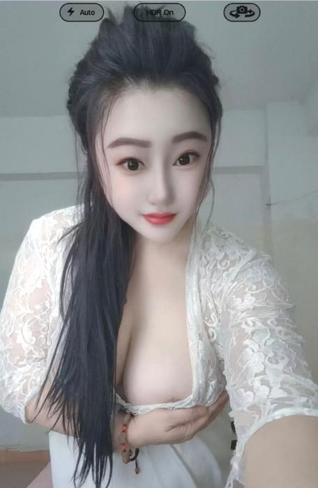 大胸潮喷骚妖精 图片 3