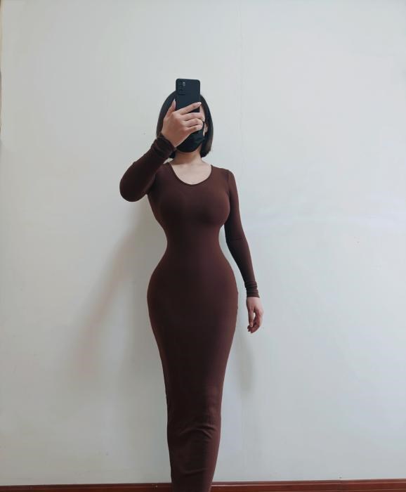翘臀骚女米酥 图片 2